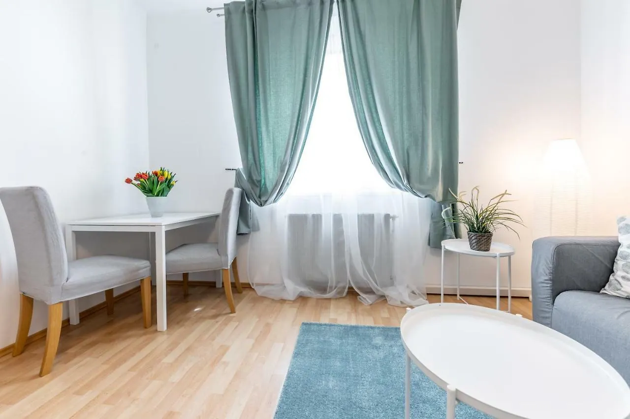Apartment Near Naschmarkt Vienna