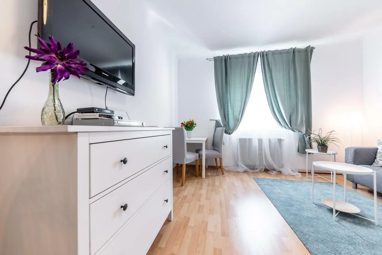 Apartment Near Naschmarkt Vienna